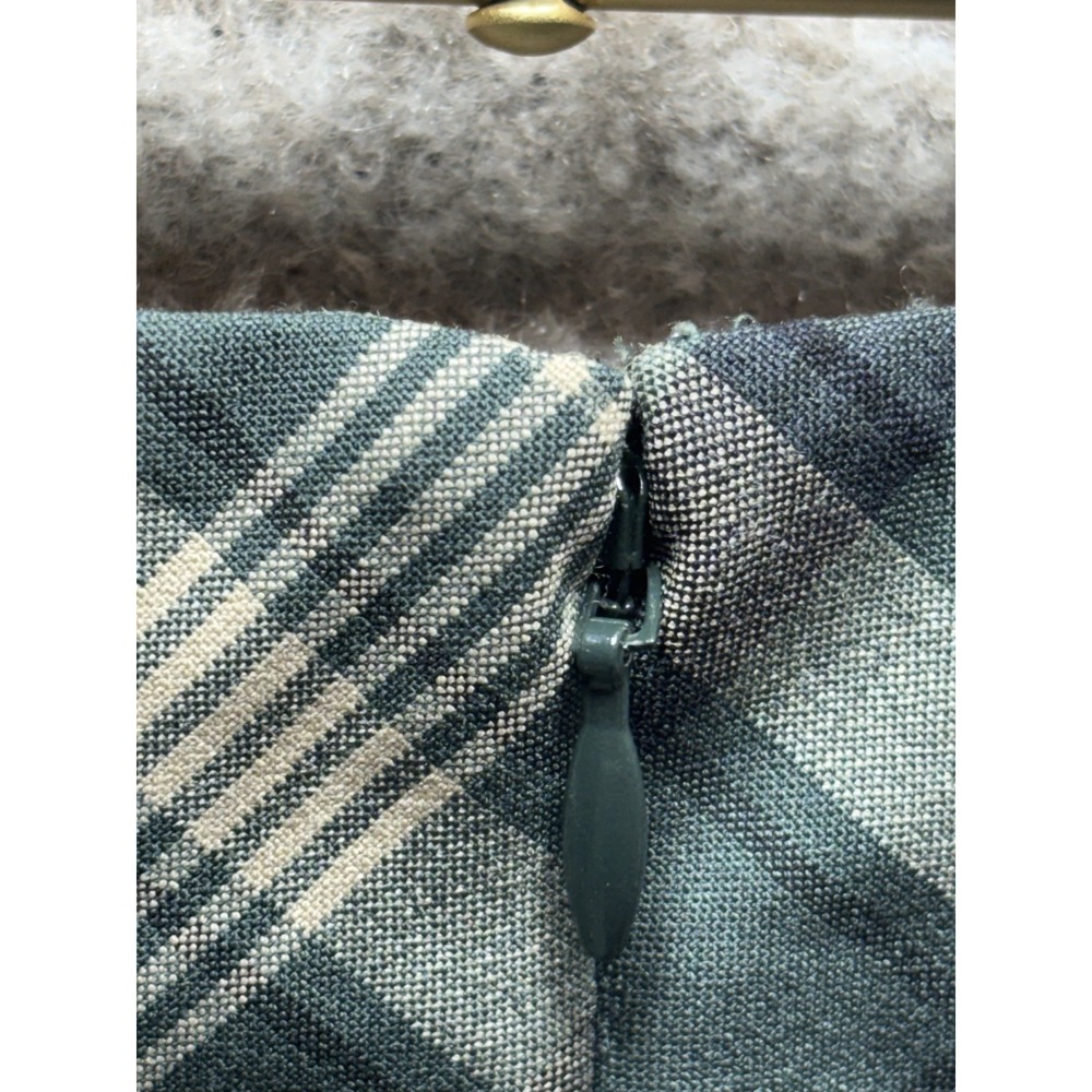 Aritzia Sunday Best Preppy Plaid‎ Micro Pleated Mini Skirt Green HR Size 8 NWOT - Picture 4 of 7